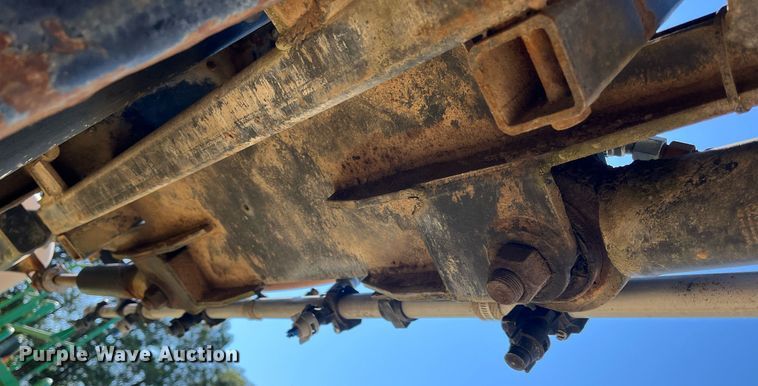 image for item DM1996 Willmar Ranger 7200  sprayer