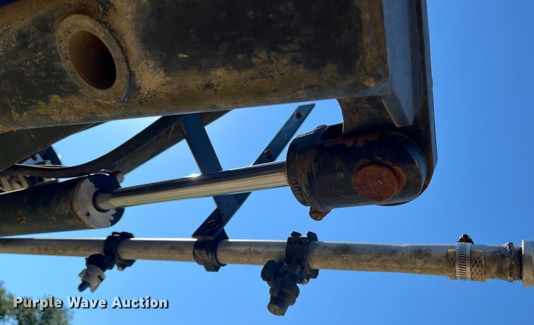 image for item DM1996 Willmar Ranger 7200  sprayer