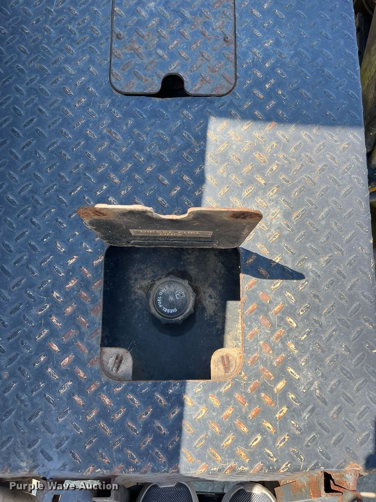 image for item DM1996 Willmar Ranger 7200  sprayer