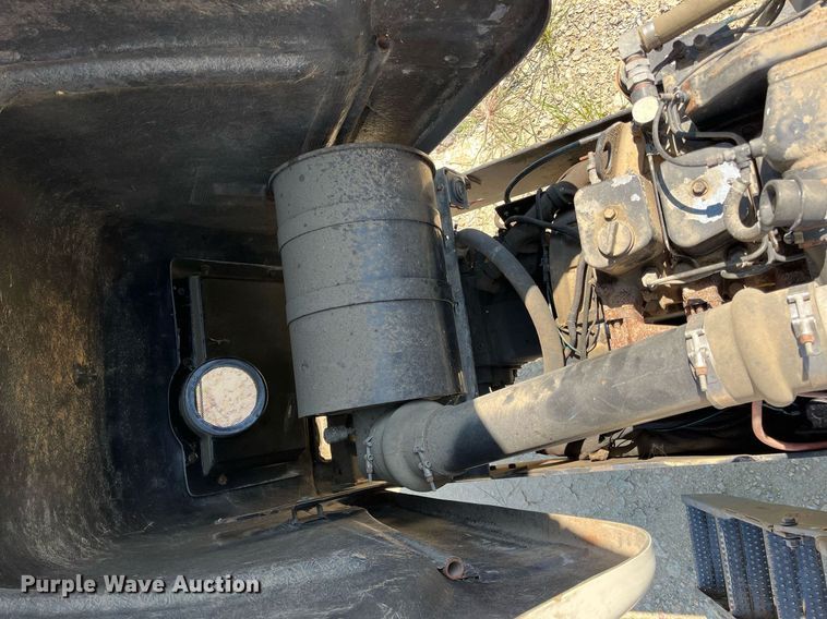 image for item DM1996 Willmar Ranger 7200  sprayer