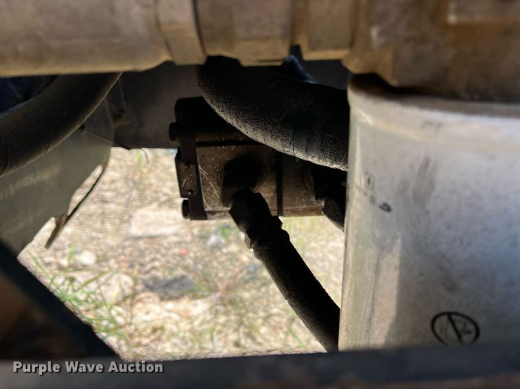 image for item DM1996 Willmar Ranger 7200  sprayer