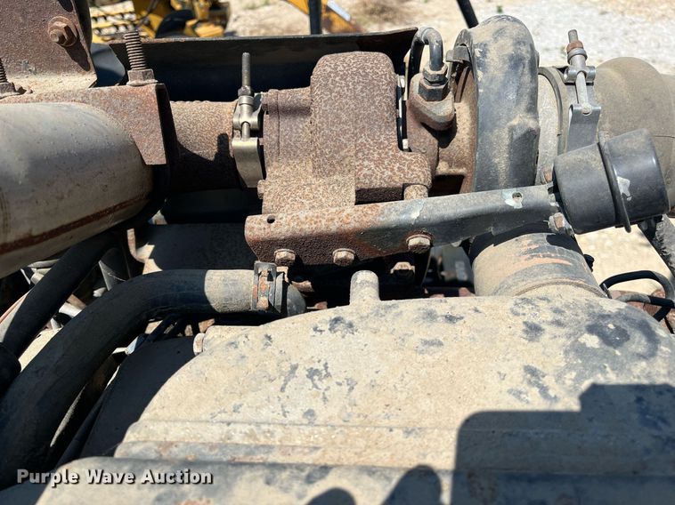 image for item DM1996 Willmar Ranger 7200  sprayer