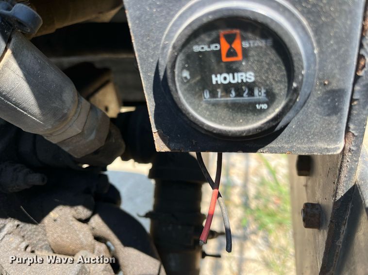 image for item DM1996 Willmar Ranger 7200  sprayer