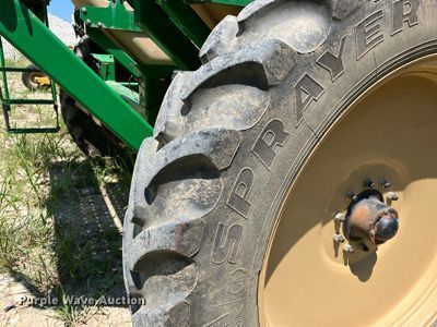 image for item DM1997 2010 Great Plains YP-1225A-TR  air seeder