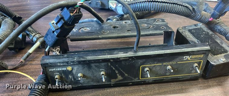 image for item DM1997 2010 Great Plains YP-1225A-TR  air seeder