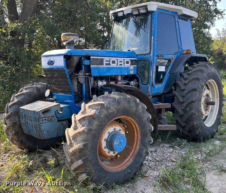 image for item DM2000 Ford 8730  MFWD tractor