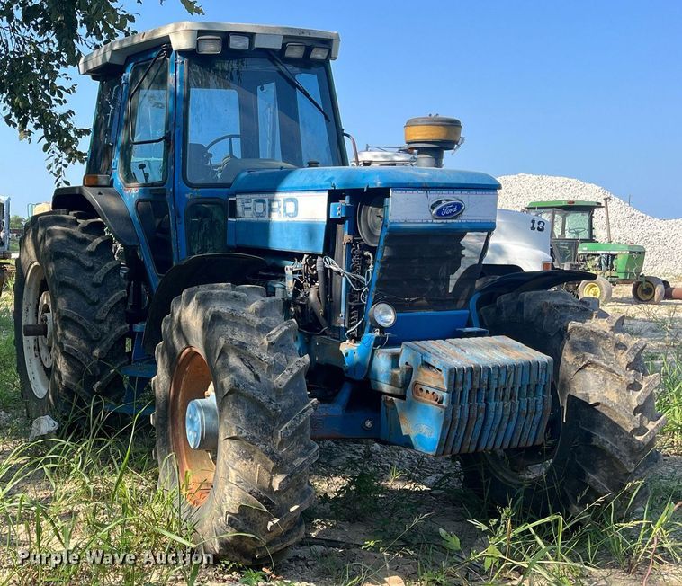 image for item DM2000 Ford 8730  MFWD tractor