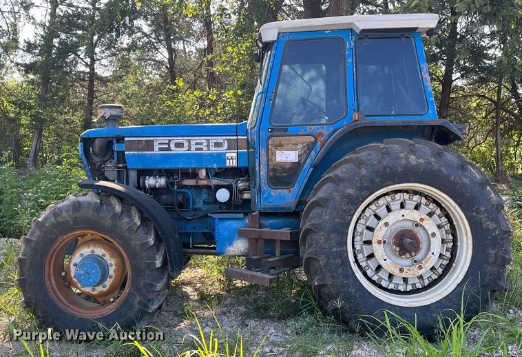 image for item DM2000 Ford 8730  MFWD tractor