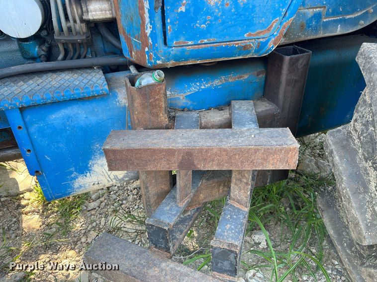 image for item DM2000 Ford 8730  MFWD tractor