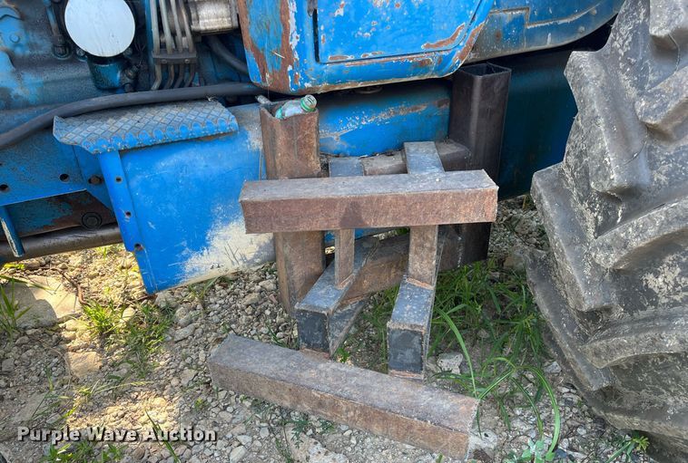 image for item DM2000 Ford 8730  MFWD tractor