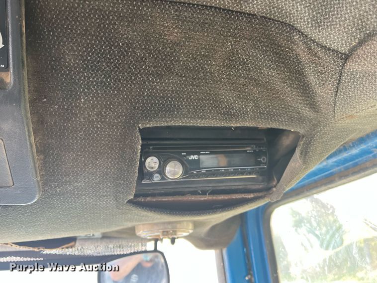 image for item DM2000 Ford 8730  MFWD tractor