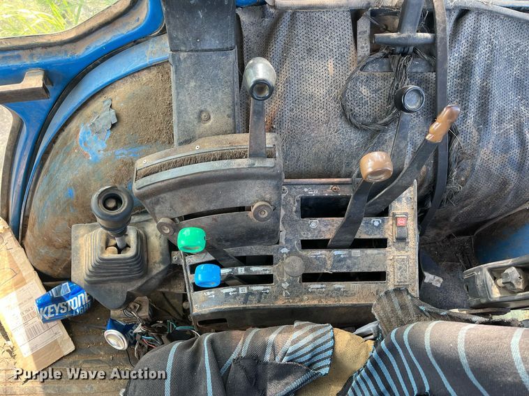 image for item DM2000 Ford 8730  MFWD tractor