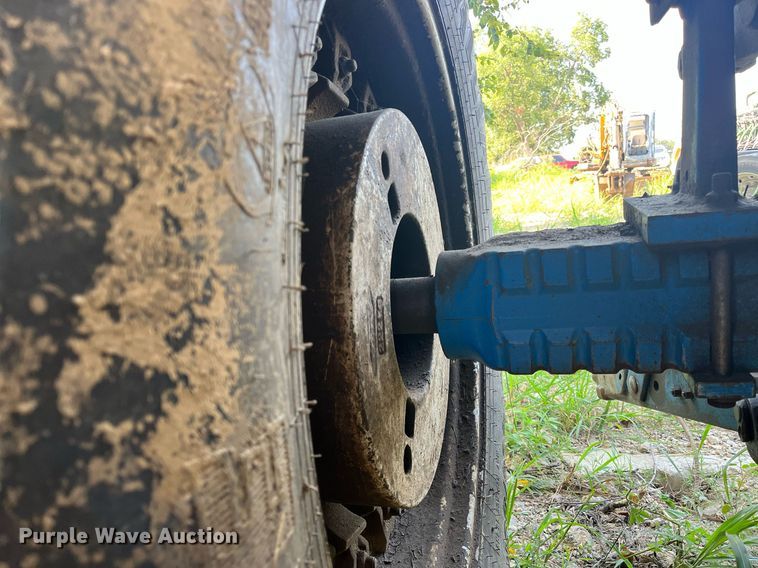 image for item DM2000 Ford 8730  MFWD tractor