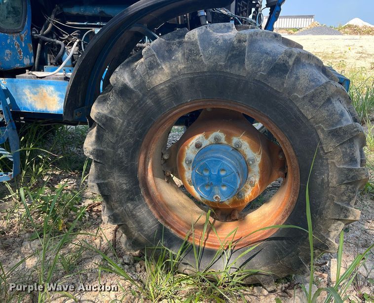 image for item DM2000 Ford 8730  MFWD tractor