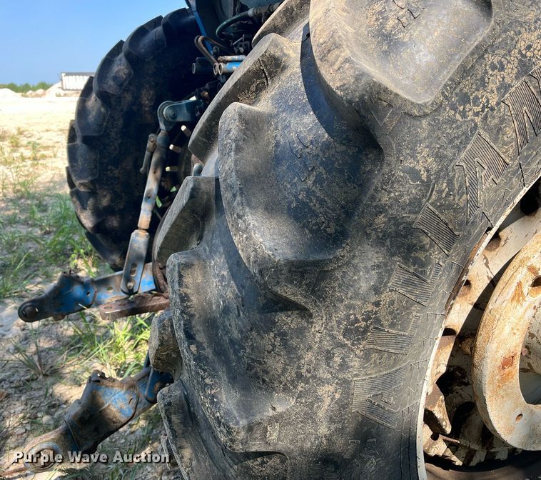 image for item DM2000 Ford 8730  MFWD tractor