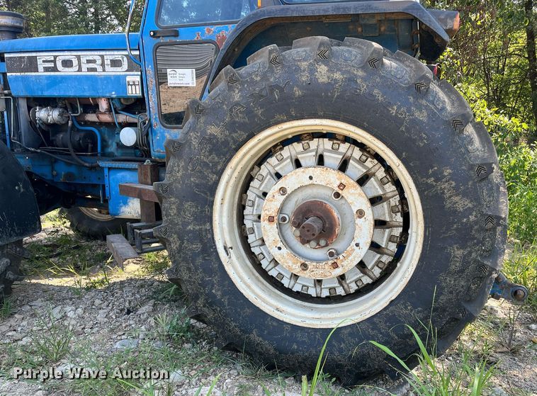 image for item DM2000 Ford 8730  MFWD tractor