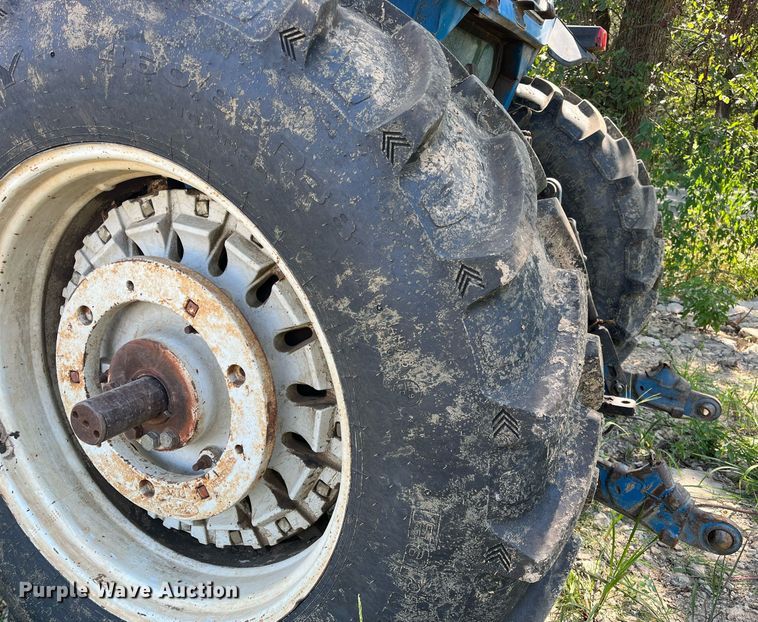 image for item DM2000 Ford 8730  MFWD tractor