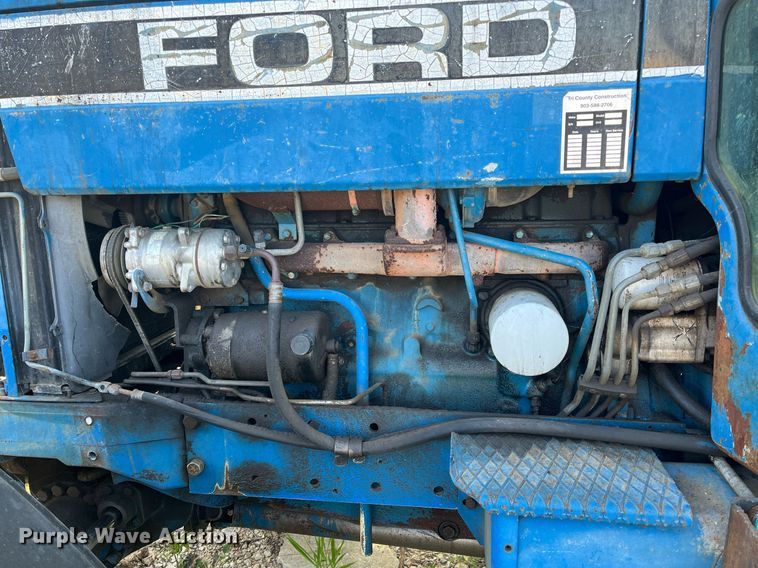 image for item DM2000 Ford 8730  MFWD tractor
