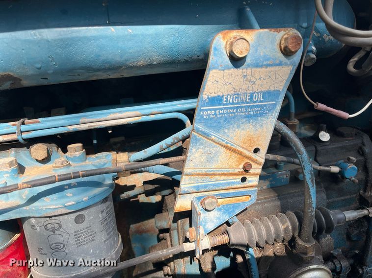 image for item DM2000 Ford 8730  MFWD tractor