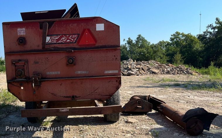 image for item DM2001 RotoMix 354-12  bale processor