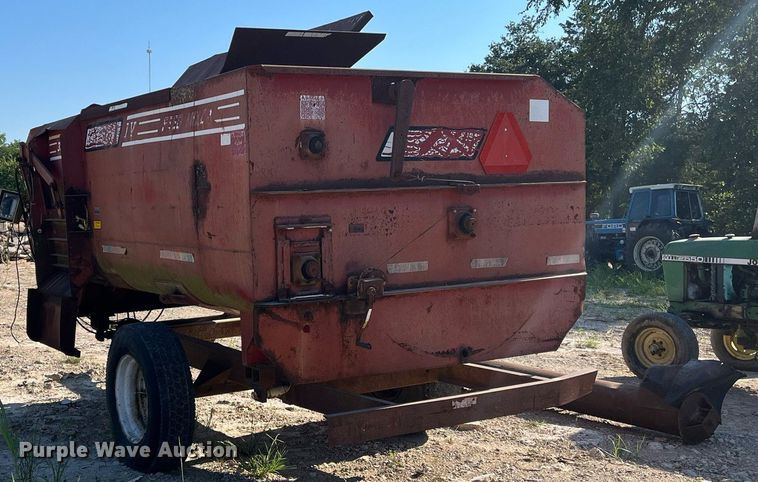 image for item DM2001 RotoMix 354-12  bale processor