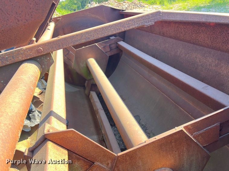 image for item DM2001 RotoMix 354-12  bale processor