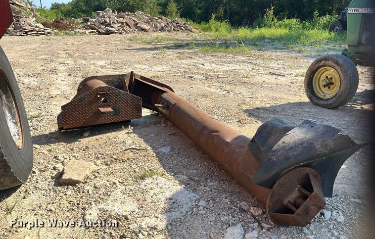 image for item DM2001 RotoMix 354-12  bale processor