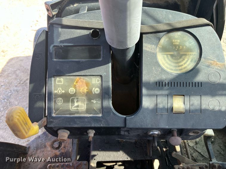 image for item DM2002 1984 John Deere 2550  tractor