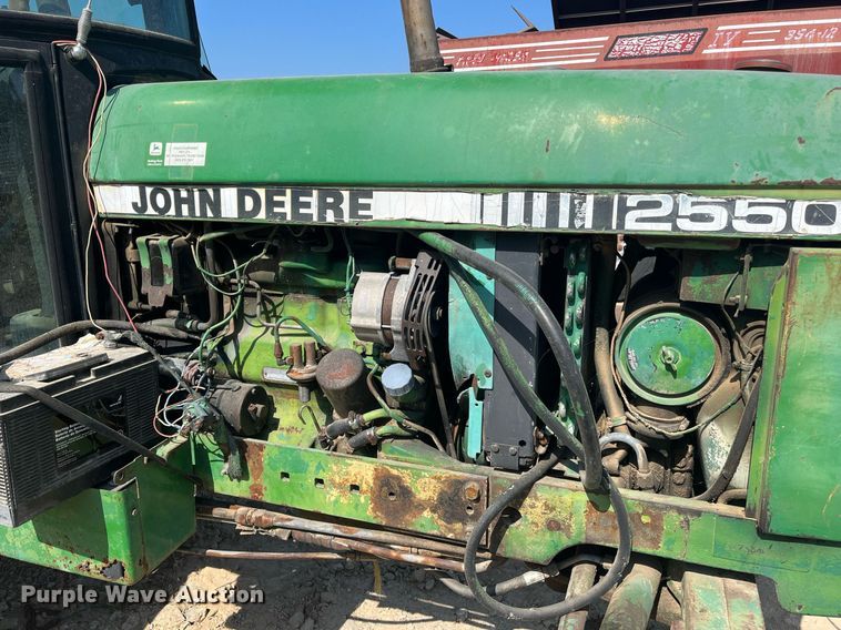 image for item DM2002 1984 John Deere 2550  tractor
