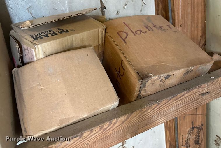 image for item DM2571 2009 John Deere 1720  no-till planter