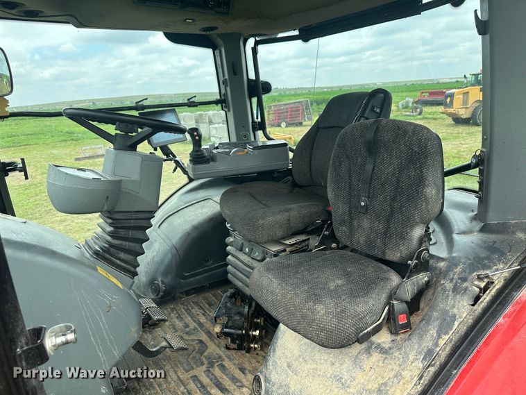 image for item DM2572 2020 Versatile 315  MFWD tractor