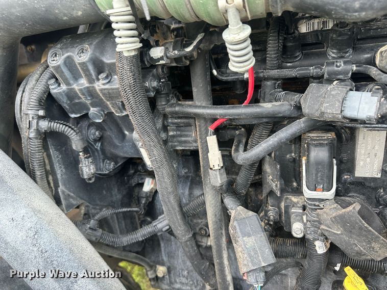 image for item DM2572 2020 Versatile 315  MFWD tractor