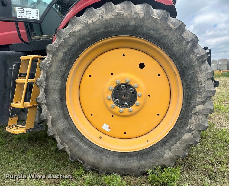 image for item DM2572 2020 Versatile 315  MFWD tractor