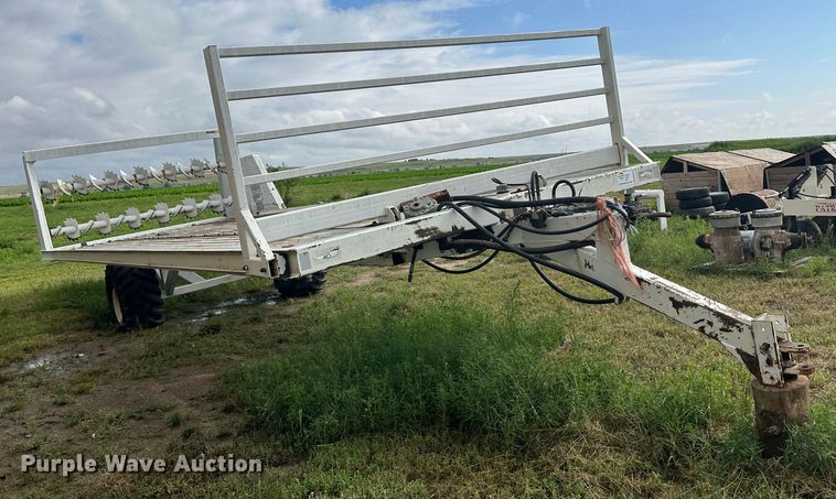 image for item DM2575 Bed Master 6000  square bale spreader