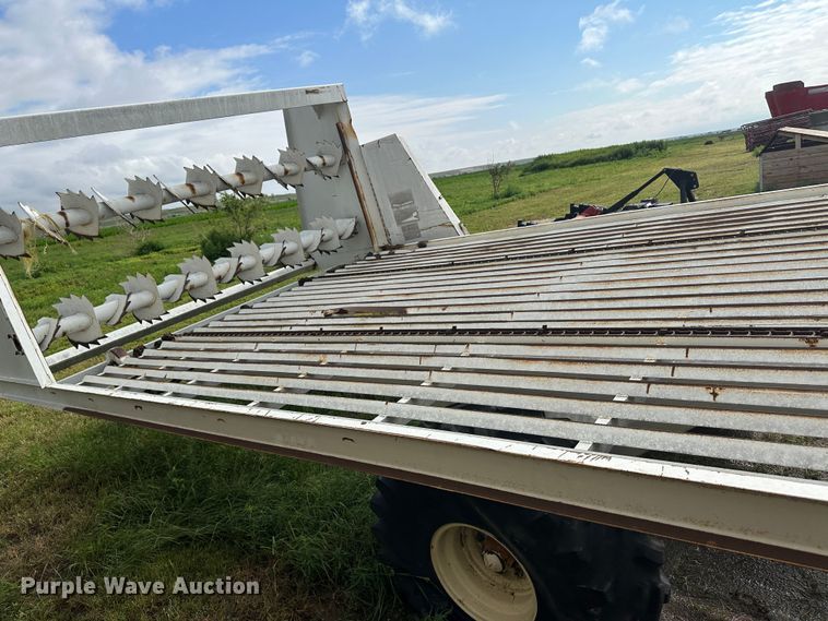 image for item DM2575 Bed Master 6000  square bale spreader