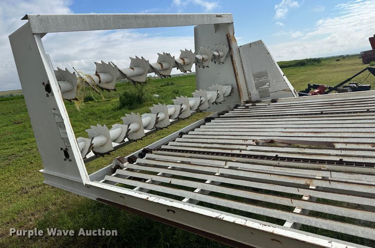 image for item DM2575 Bed Master 6000  square bale spreader