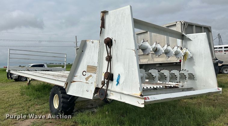 image for item DM2575 Bed Master 6000  square bale spreader