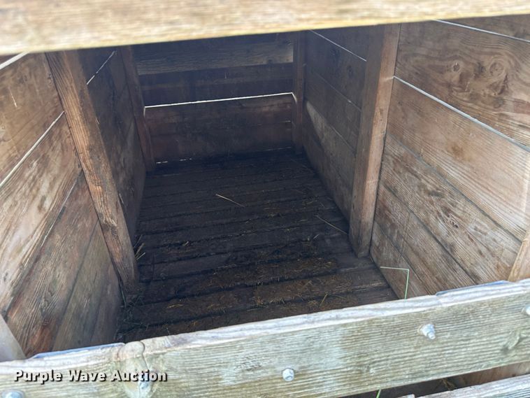 image for item DM2577 Livestock equipment