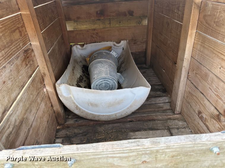 image for item DM2577 Livestock equipment