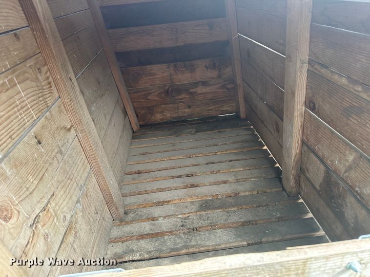 image for item DM2577 Livestock equipment