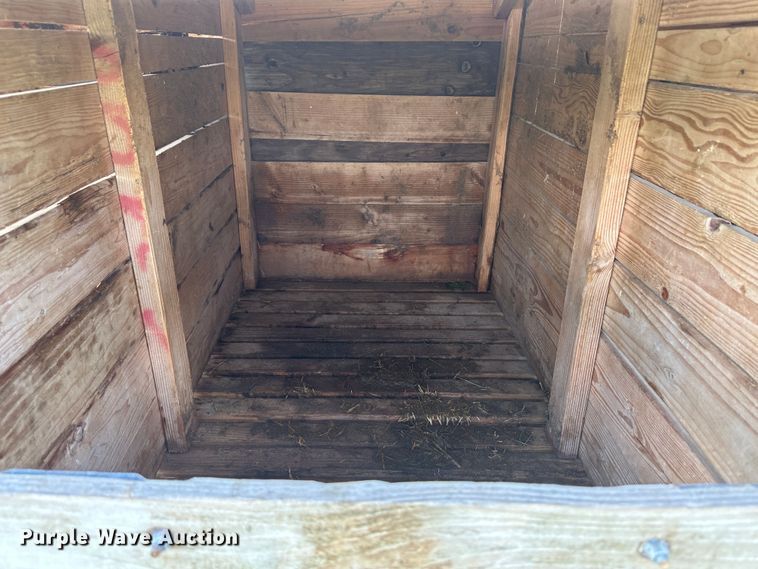 image for item DM2577 Livestock equipment