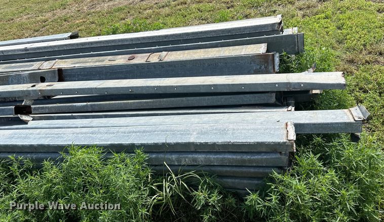 image for item DM2577 Livestock equipment