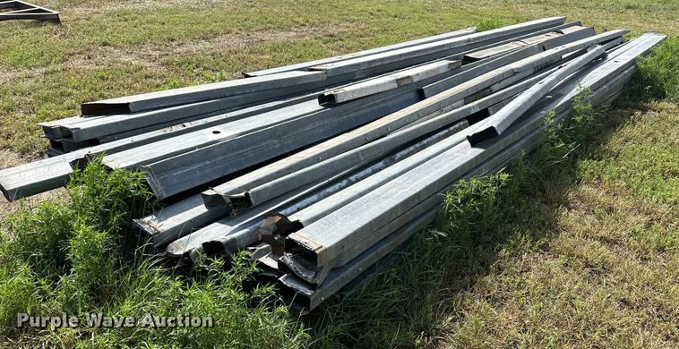 image for item DM2577 Livestock equipment