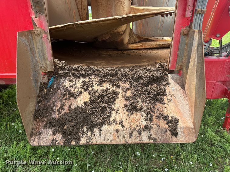 image for item DM2579 2012 Peecon VME 400  feed grinder/mixer