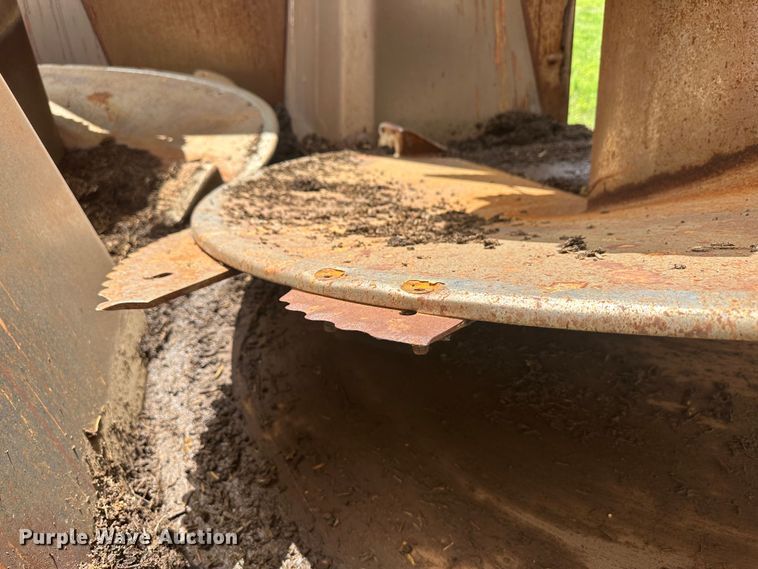 image for item DM2579 2012 Peecon VME 400  feed grinder/mixer