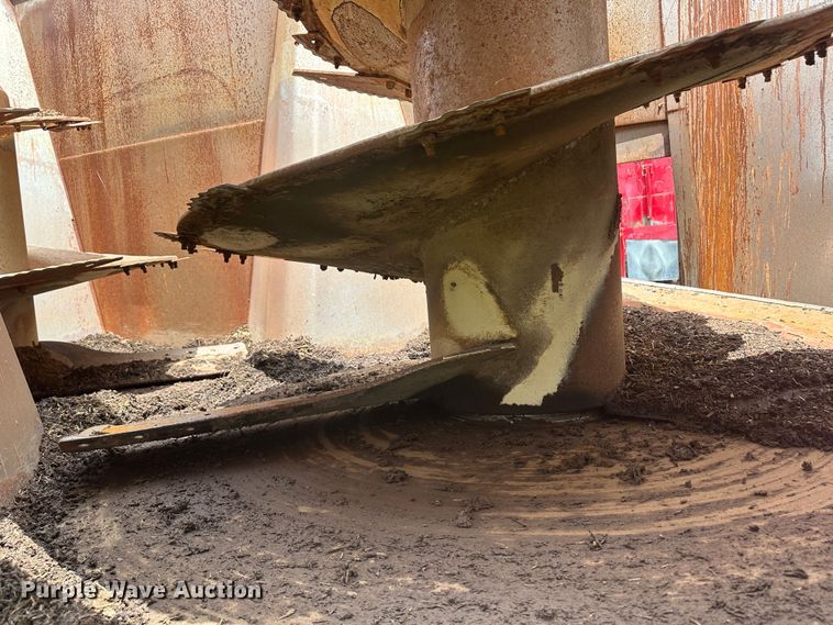 image for item DM2579 2012 Peecon VME 400  feed grinder/mixer