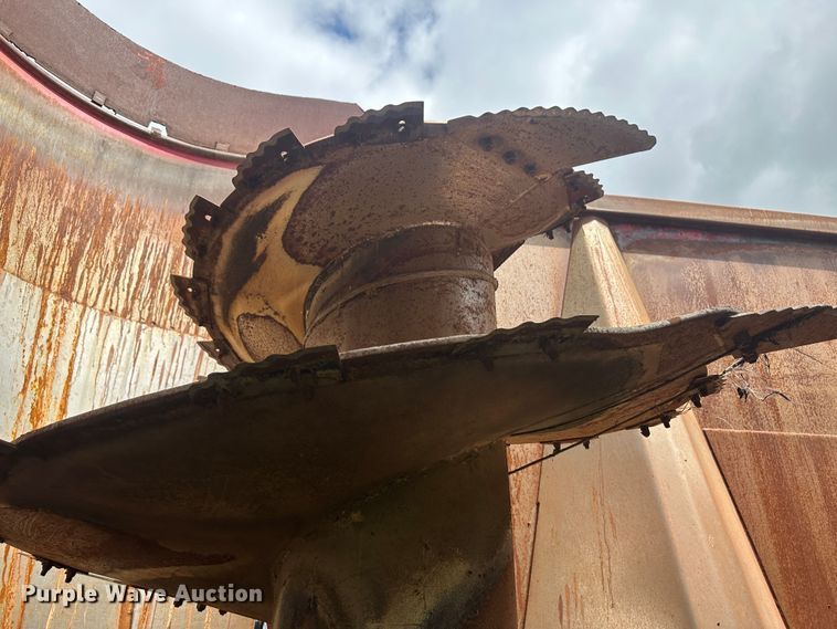 image for item DM2579 2012 Peecon VME 400  feed grinder/mixer