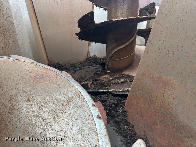 image for item DM2580 2015 Peecon VME 400  feed grinder/mixer