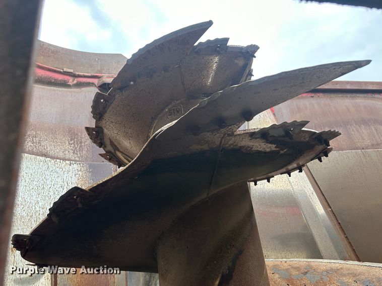 image for item DM2580 2015 Peecon VME 400  feed grinder/mixer