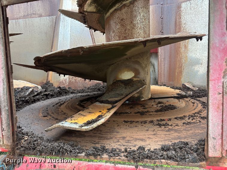 image for item DM2580 2015 Peecon VME 400  feed grinder/mixer